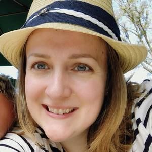 Meet your Posher, Monique